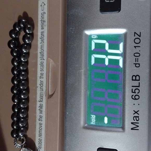 HEMATITE BEADED SILVER-TONE KARMA CHARM STRETCH BRACELET - Picture 8 of 9